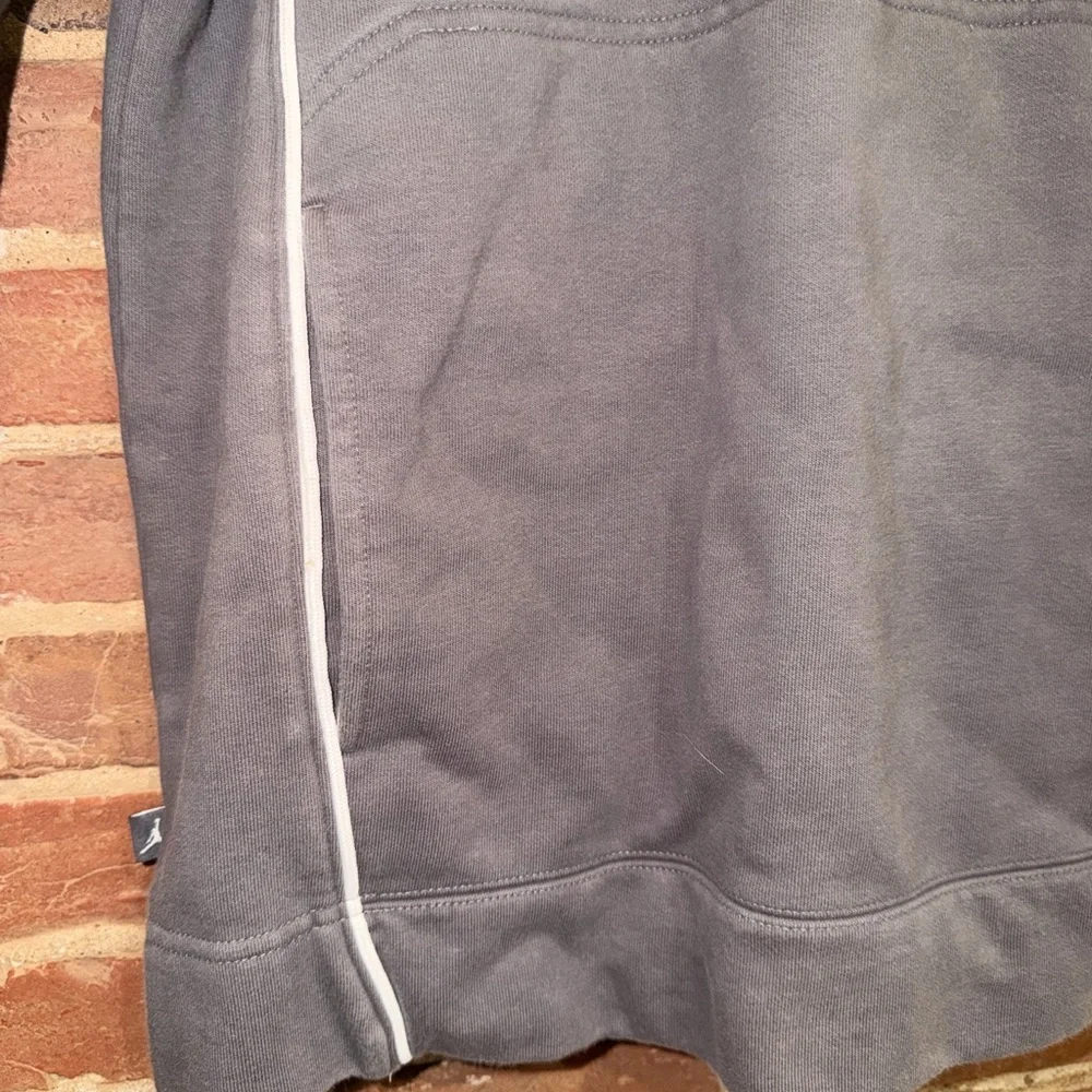Vintage Old School Jordan Gray and White Pullover Hoodie